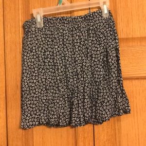 Brandy Melville skirt